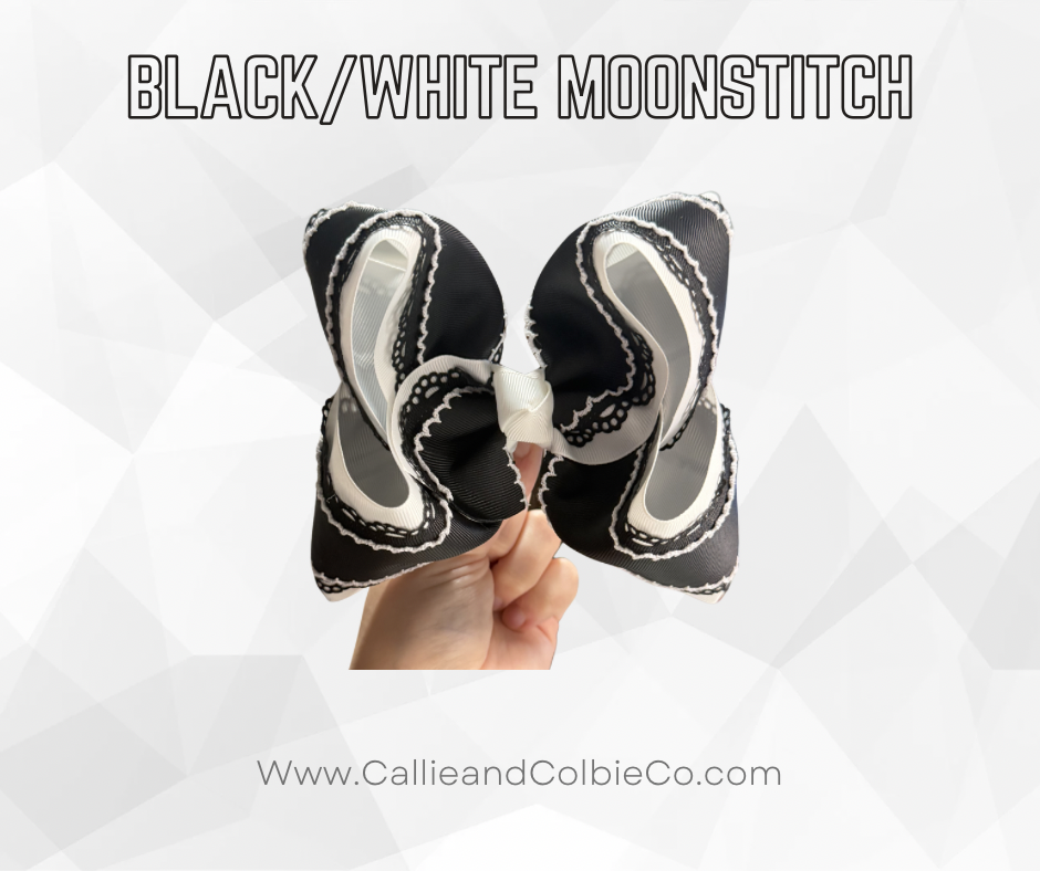 Black/White Moonstitch